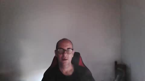 mat11efou online show from 04/18/26, 07:01