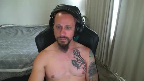 Snapshot of matchy666 chatting on 01/02/25, 02:33 Matchy online show from 01/02/25, 02:33