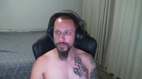 Snapshot of matchy666 chatting on 01/05/25, 08:32 Matchy online show from 01/05/25, 08:32