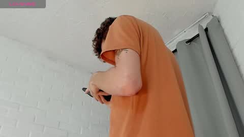 Snapshot of mateo_hunter chatting on 01/16/26, 03:38 MATEO HUNTER online show from 01/16/26, 03:38