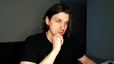 Snapshot of mateo_zeus chatting on 05/17/26, 04:47 mateo_zeus online show from 05/17/26, 04:47