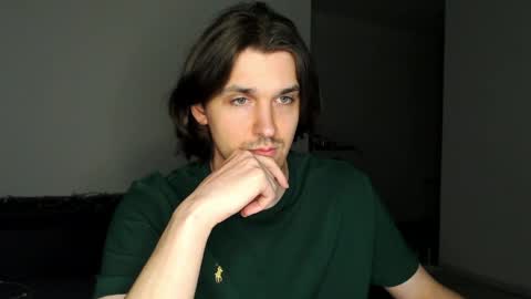 Snapshot of mateo_zeus chatting on 05/26/26, 09:44 mateo_zeus online show from 05/26/26, 09:44