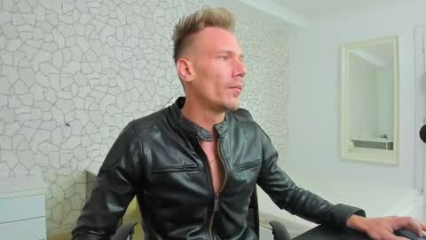 MateoBenjamin online show from 12/02/24, 06:54