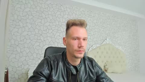 MateoBenjamin online show from 12/04/24, 04:16