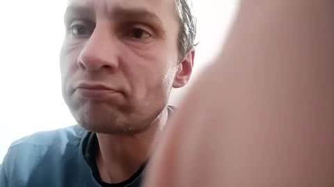 mates1982 online show from 12/25/24, 12:16