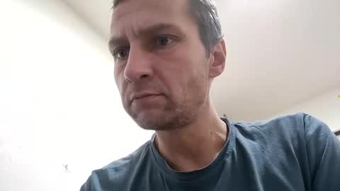 mates1982 online show from 12/28/24, 01:38