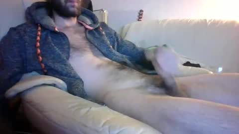 Snapshot of math0420 chatting on 01/11/25, 02:09 Mathias online show from 01/11/25, 02:09