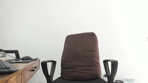 Snapshot of matheusbeard2 chatting on 02/10/25, 05:19 Matheus     online show from 02/10/25, 05:19