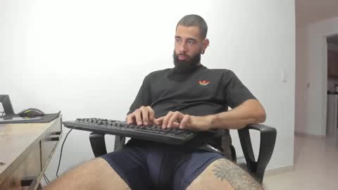 Snapshot of matheusbeard2 chatting on 03/03/25, 10:20 Matheus     online show from 03/03/25, 10:20