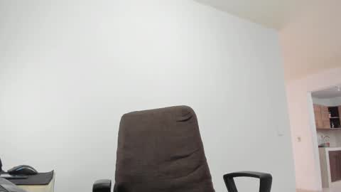 Snapshot of matheusbeard2 chatting on 03/06/25, 09:53 Matheus     online show from 03/06/25, 09:53