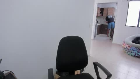 Snapshot of matheusbeard2 chatting on 09/11/25, 03:45 Matheus     online show from 09/11/25, 03:45