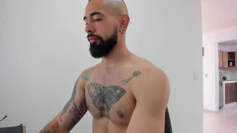 Snapshot of matheusbeard2 chatting on 09/18/25, 02:52 Matheus     online show from 09/18/25, 02:52