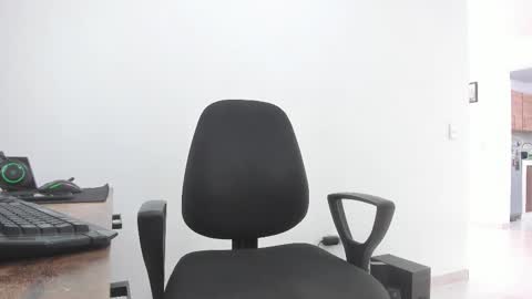 Snapshot of matheusbeard2 chatting on 10/07/25, 02:25 Matheus     online show from 10/07/25, 02:25