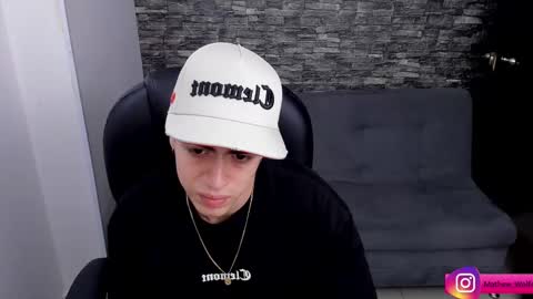 Mathew Independent model online show from 02/28/25, 04:10