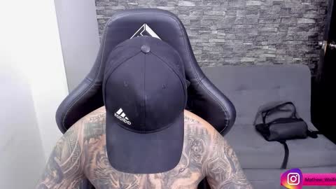 Mathew Independent model online show from 02/07/26, 10:46