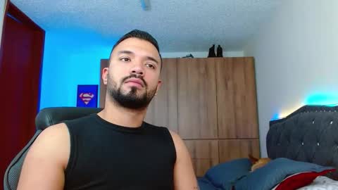 mathewhot3 online show from 11/17/25, 10:04