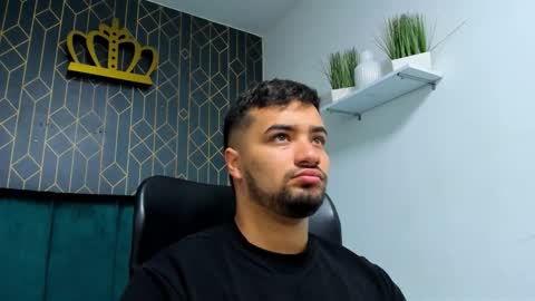 Mathews online show from 12/02/25, 11:37