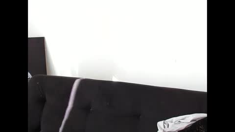 Snapshot of mathews_roses chatting on 09/26/25, 08:57 Marck Mathews online show from 09/26/25, 08:57