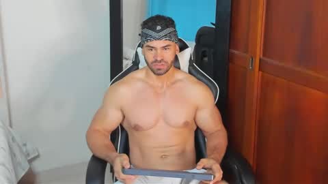 mathews_smith online show from 09/27/25, 11:37