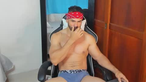 mathews_smith online show from 09/30/25, 12:10