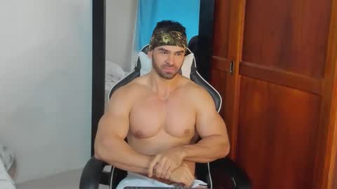 mathews_smith online show from 12/16/25, 11:37