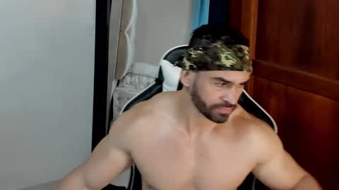 mathews_smith online show from 04/01/26, 01:41