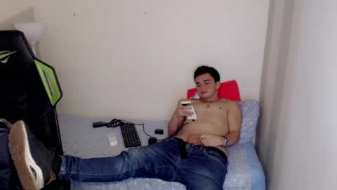 MATHIAS online show from 04/01/26, 03:51