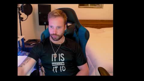 Math online show from 01/10/26, 04:36