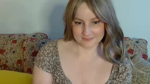 mathilde_solveig online show from 02/17/25, 03:09