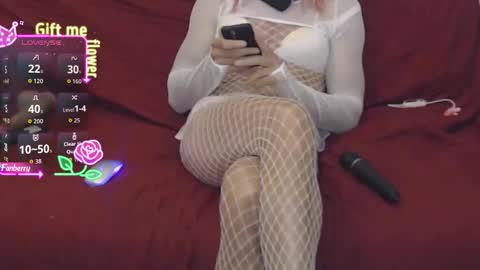 LooLa online show from 09/25/25, 07:17