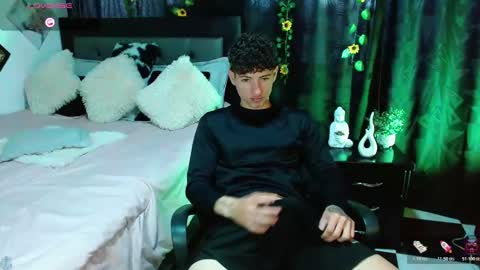     online show from 02/25/26, 08:07