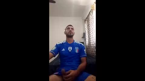 Snapshot of matias225425 chatting on 03/28/26, 04:50 matias225425 online show from 03/28/26, 04:50