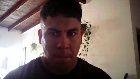 Snapshot of matifolk chatting on 11/03/25, 09:16 matifolk online show from 11/03/25, 09:16