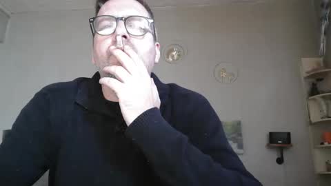 matrike1 online show from 04/14/26, 02:12