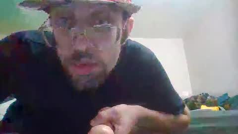 Snapshot of matt48195571828 chatting on 04/08/26, 08:42 matt48195571828 online show from 04/08/26, 08:42