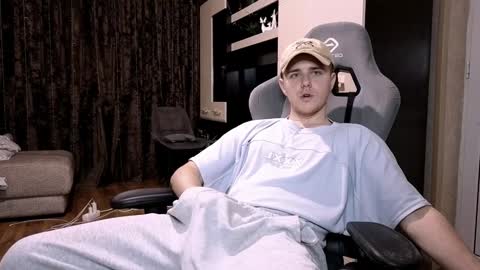 Matt online show from 02/01/25, 02:26