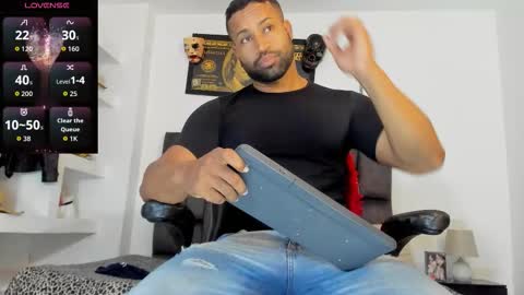 matt rodriguez92 online show from 10/25/25, 11:51