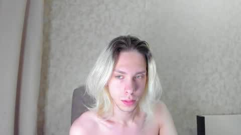 Snapshot of matt_spark chatting on 11/16/25, 10:15 Matt online show from 11/16/25, 10:15