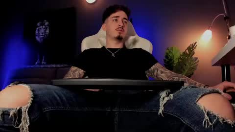 Matt online show from 04/25/26, 07:33