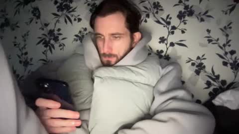 Snapshot of mattcarta chatting on 02/01/25, 03:18 mattcarta online show from 02/01/25, 03:18