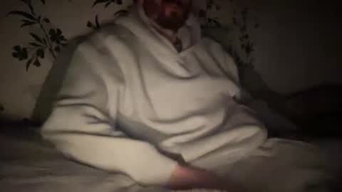 Snapshot of mattcarta chatting on 02/06/25, 01:27 mattcarta online show from 02/06/25, 01:27