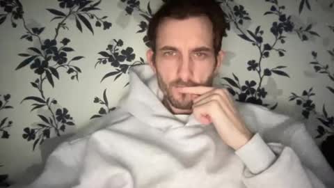 Snapshot of mattcarta chatting on 02/20/25, 12:36 mattcarta online show from 02/20/25, 12:36