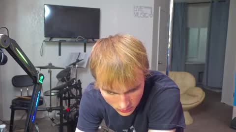 Matt Cash online show from 02/05/25, 02:08