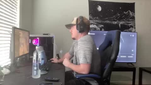 MattDawg13 online show from 03/25/26, 09:54