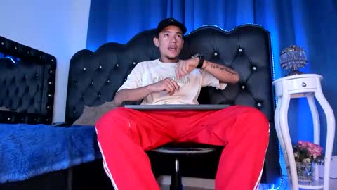 Matteo online show from 04/22/26, 03:20