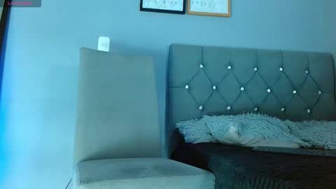 Snapshot of matteo_rreal chatting on 03/05/26, 02:02 MATTEO online show from 03/05/26, 02:02