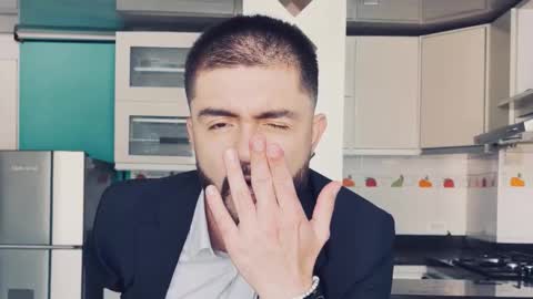 Matteo simpson online show from 09/29/25, 08:41