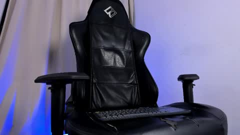 matteosantino25 online show from 03/06/26, 05:09