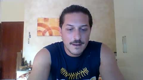Snapshot of matteushh87 chatting on 06/11/26, 08:12 matteushh87 online show from 06/11/26, 08:12