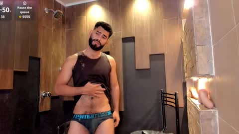 Mattew online show from 11/05/25, 01:33